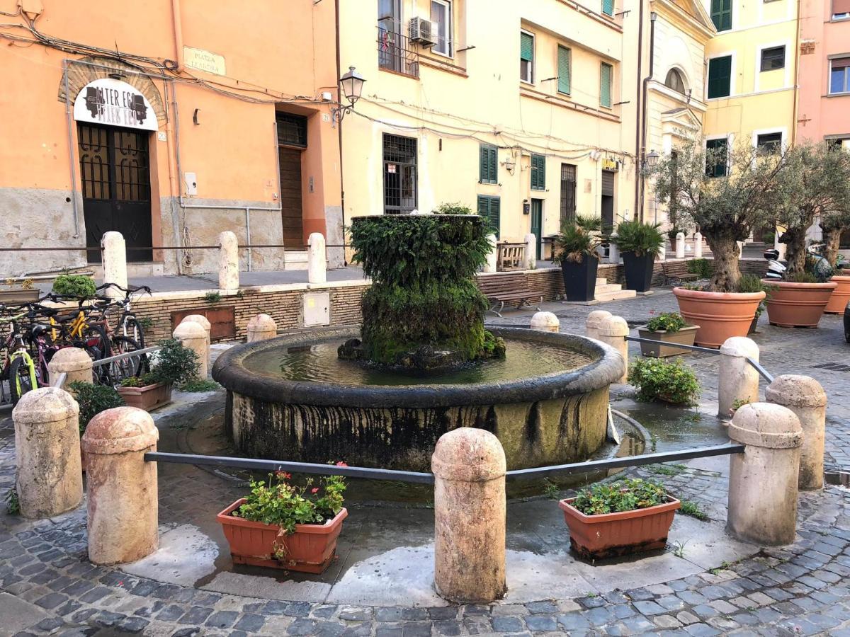 The House Of The Poet Appartement Civitavecchia Buitenkant foto